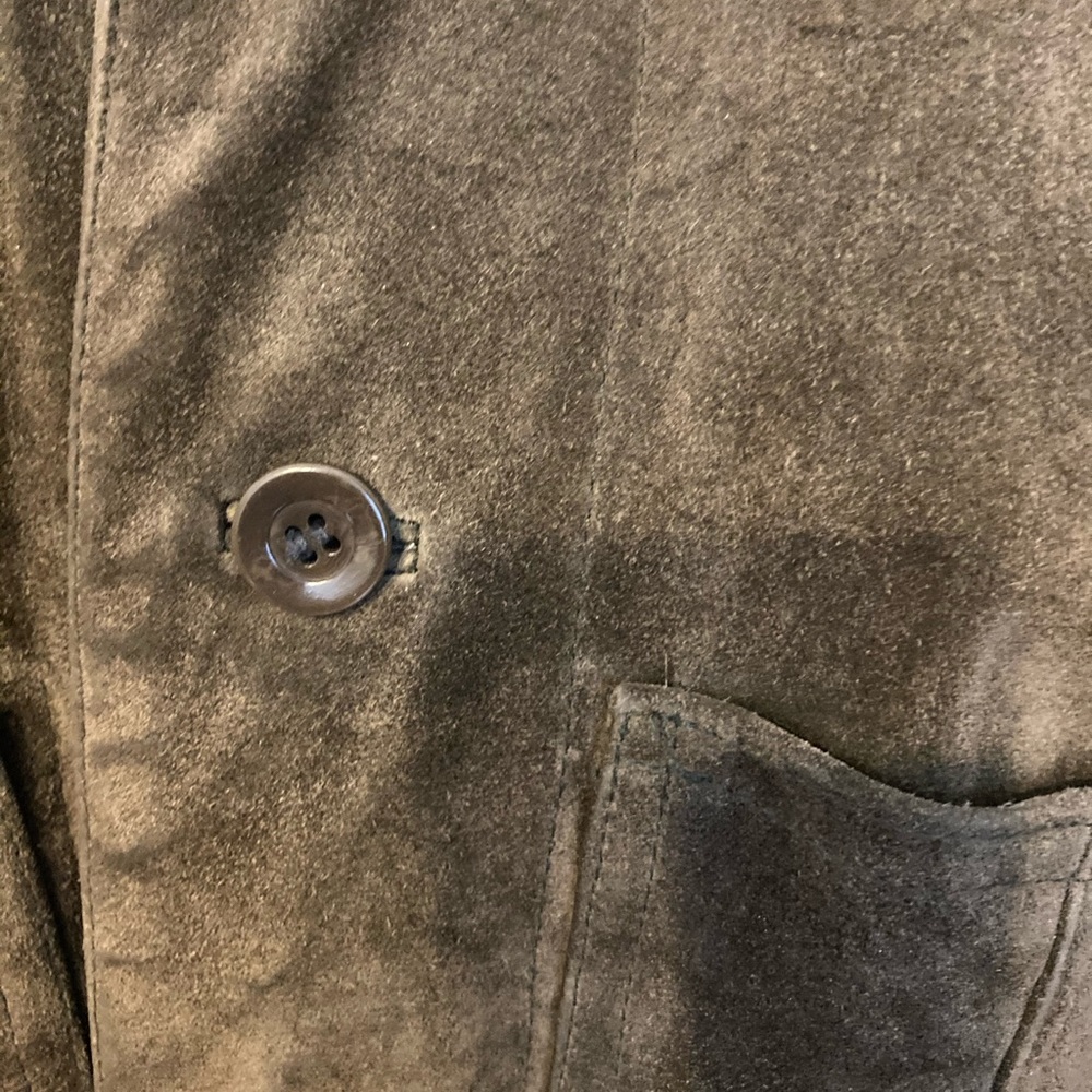 Men’s Button Front Suede Jacket - image 4